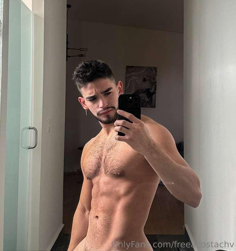 Hi