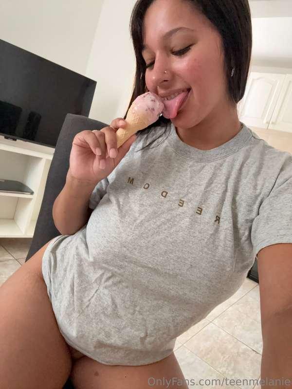 😋😋