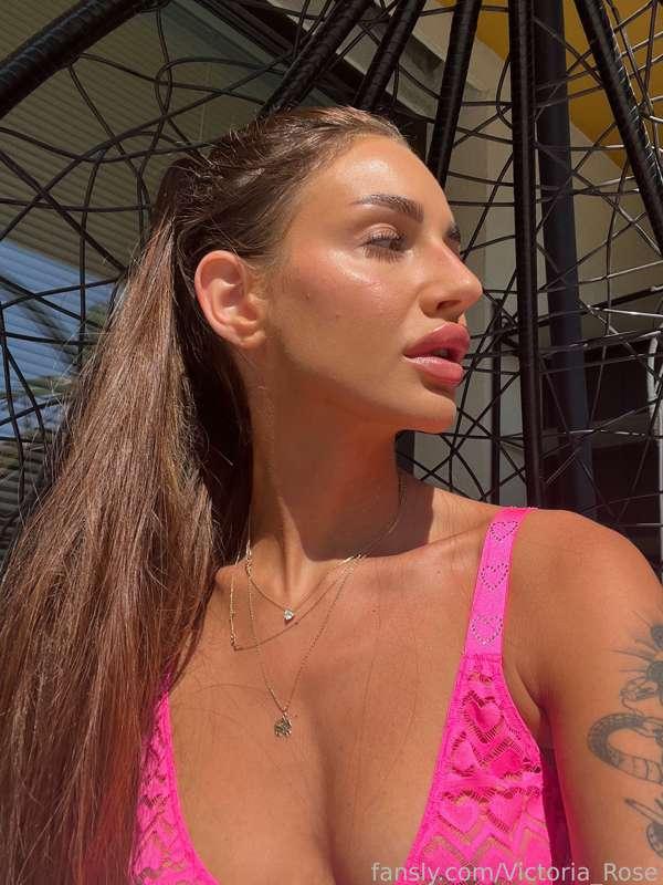 victoria_rose image #0