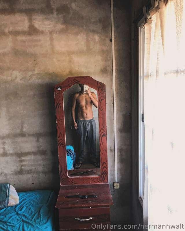 Do you want to see me dancing without clothes???😏😏😏🫵🏻