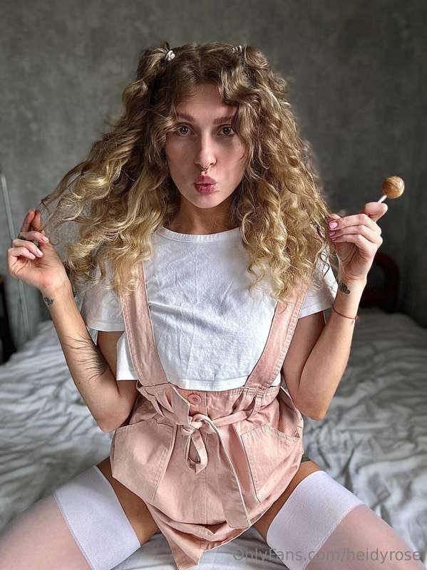 Good girls get presents, and the naughty ones get pleasures ..