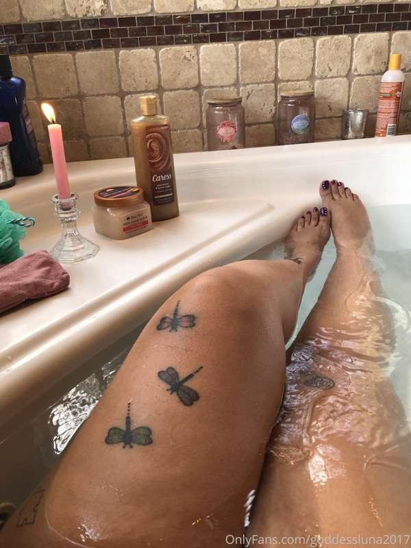 bath time 😆