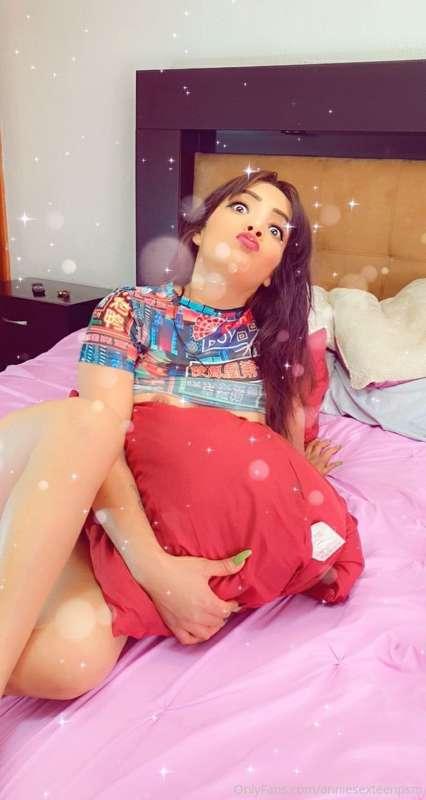 anniesexteen image #6