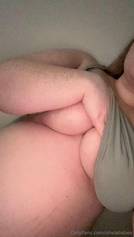 This mama is all natural 🤤😍