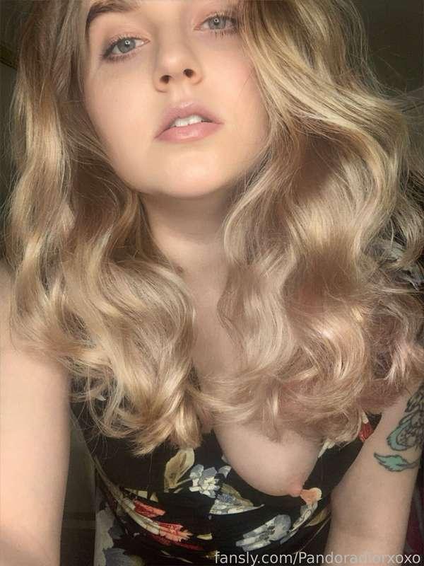 pandoradiorxoxo image #0