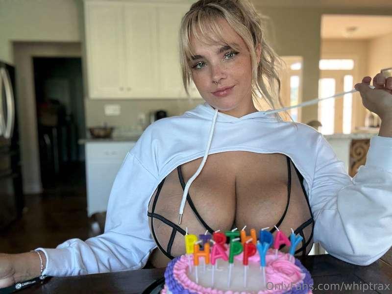 birthdayyyyy