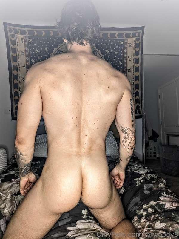 Imagine me fcking you on top 😜💦🍆😈👿