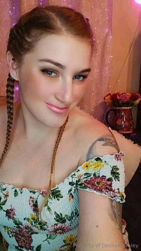 mistressdesirae image #0