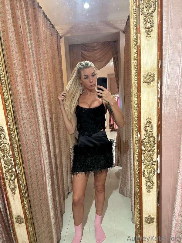 Feeling pretty but thinking I'd feel even prettier with thes..