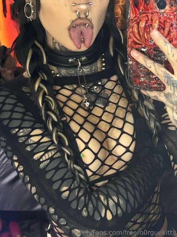 when i get my boobs done maybe ill put some before tiddy pic..