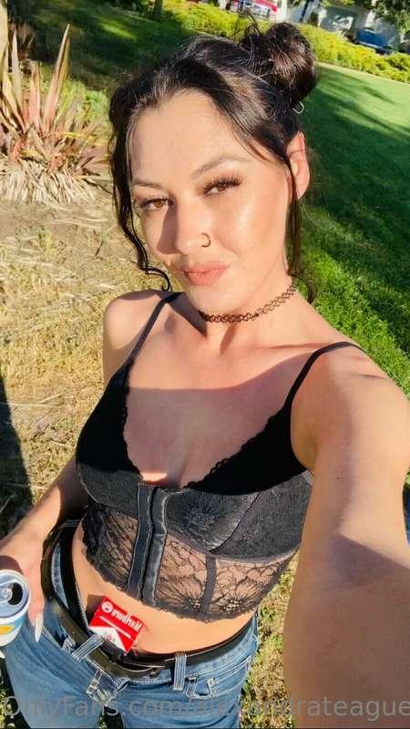 Don’t forget to check out the full video of this 😜😘