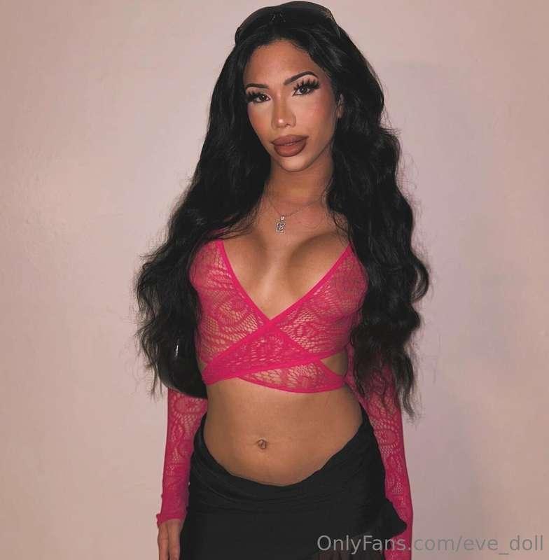 Come closer, I won’t bite. Unless you want me to. 🥵