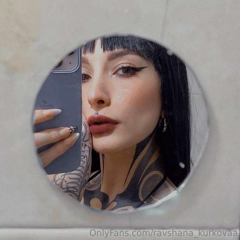 Hi from your tattooed angel 😇😈