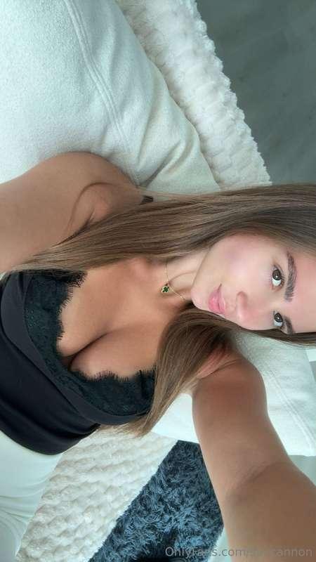 text me “head” and I’ll send you a sucking dick vid with my ..