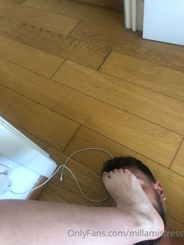 My personal foot slave