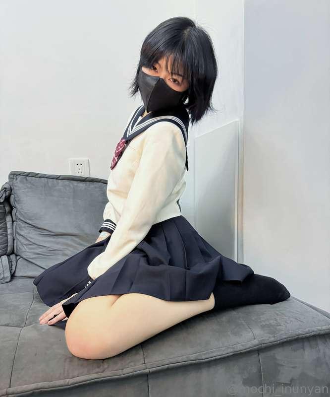Put it on or take it off? 💗 穿上還是脫下來？