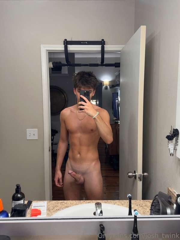 josh_twink image #0