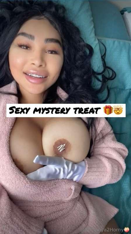 You get a Sexy Mystery Treat 🤪🎁 Unlock this unreleased video..