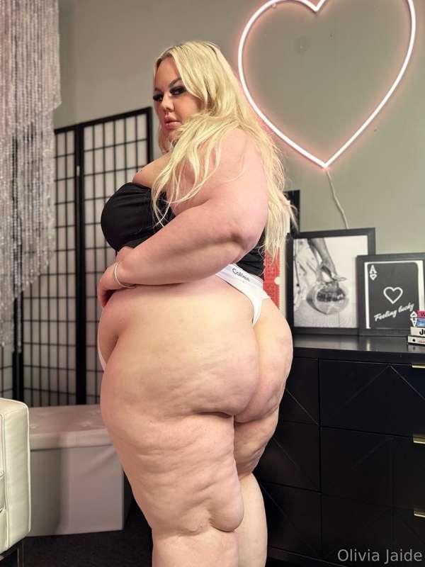 oliviajaide image #3