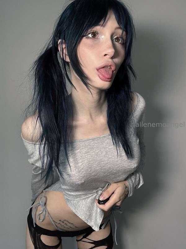 i can't wait to take a sexy photo with my breasts ~ it feels..