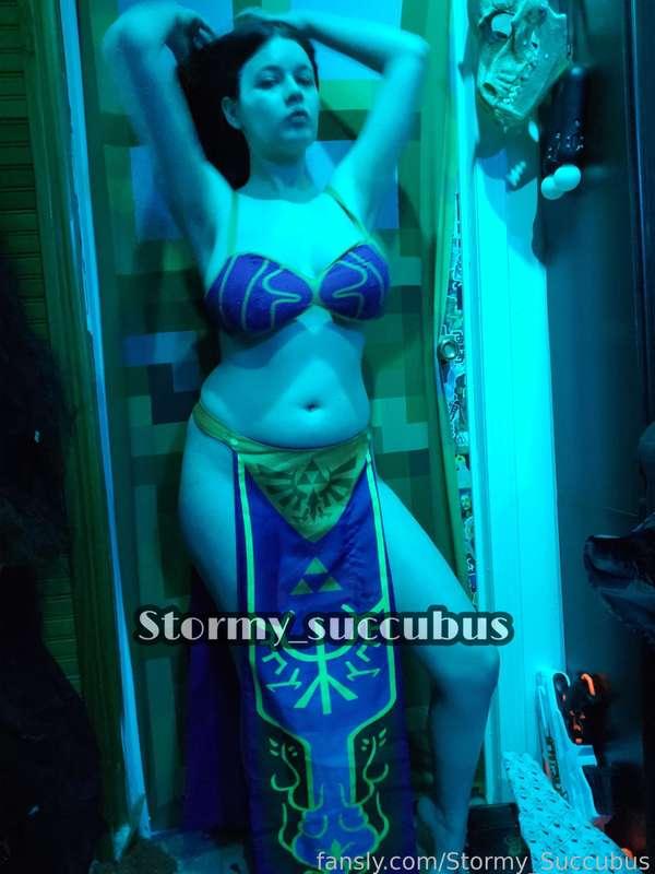 stormy_succubus image #6