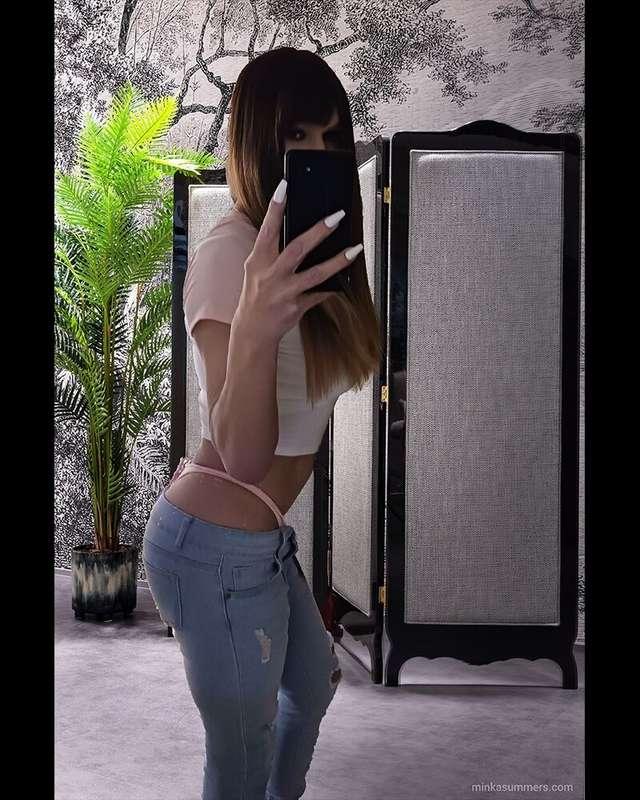 Minka got new low rise jeans pic set