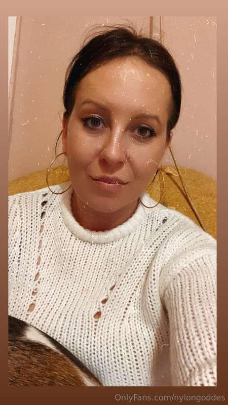 nylongoddes image #1