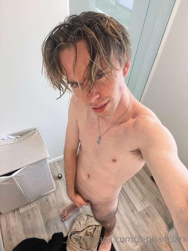 clean shaved 🪒😉
new naughty content will be posted on 
my **..