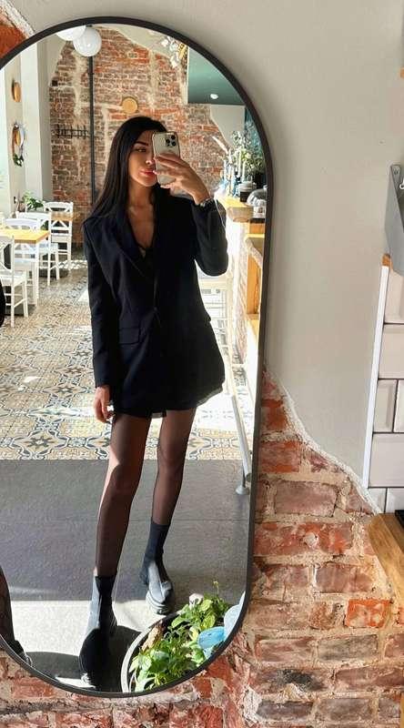 ## **Wanna chat?🔥👀💋**