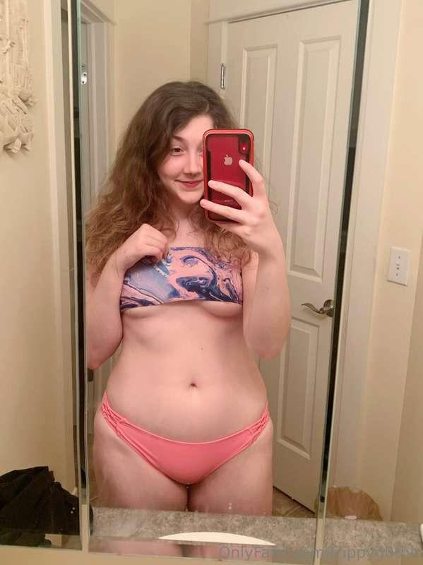 Oops soo sorry…I didn’t mean to flash you😏👙