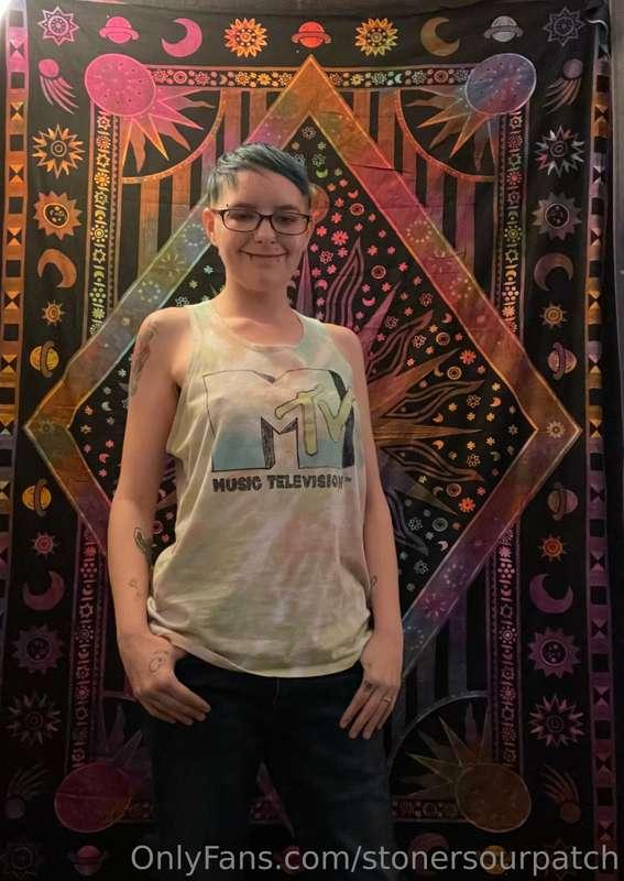 Hiii happy friday 🖤