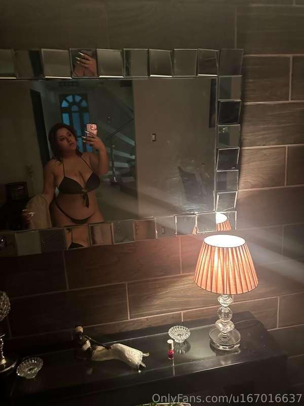 Hola hola! Espero estén teniendo una bonita madrugada. Me da..