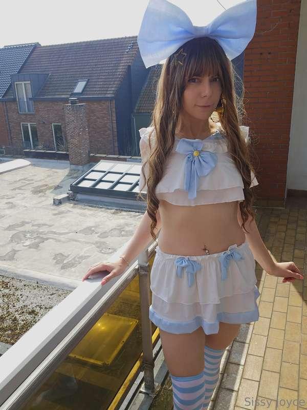 The last few photosets I posted are from a year ago, this on..