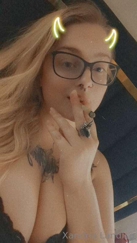 Happy 420, babes 💚🍃🌬️💨