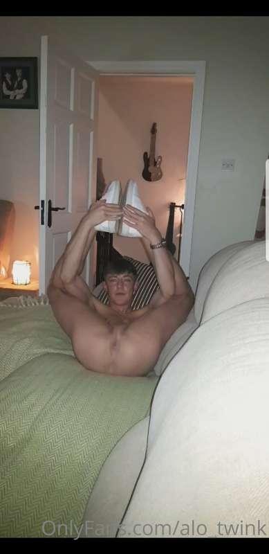 Thankyou to All my Fans Here. Feel free to leave a Tip if yo..