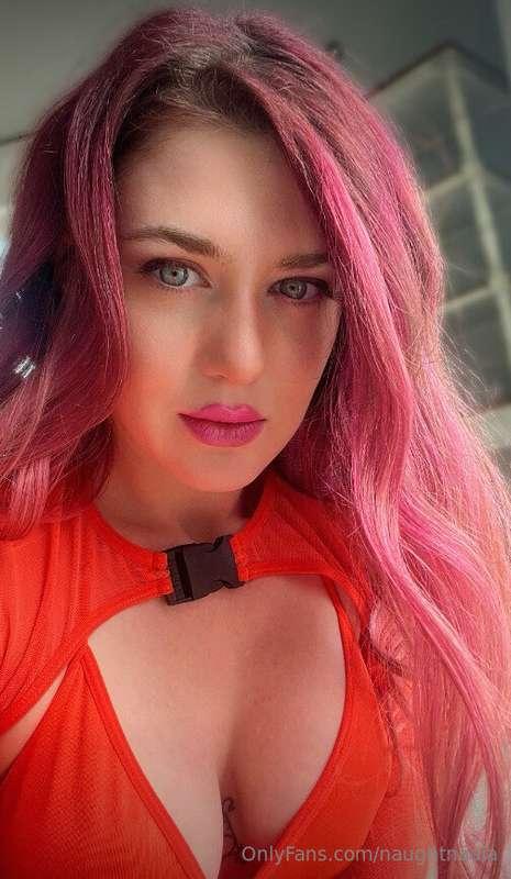 Checkout my girl Pepper Spray! She is 📏 5’ | 150cm, she's an..