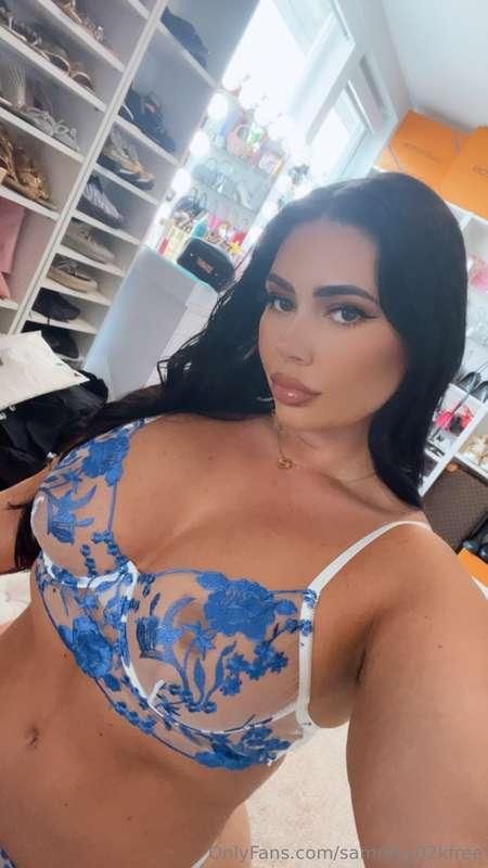 I want to be sitting on your big cock 😈