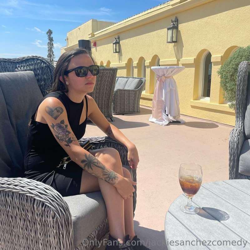 Dress pic since you aren’t really here for my comedy