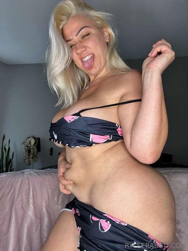 Are you cumming to play with me 🥵
