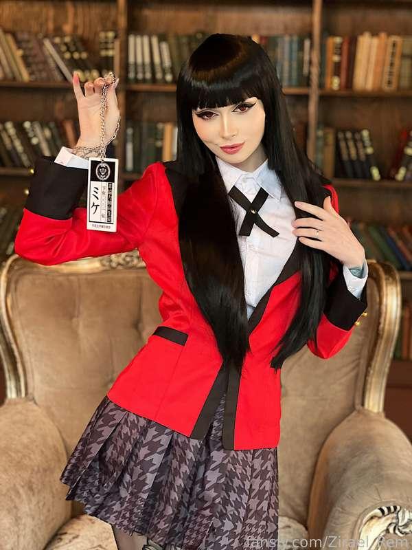 Yumeko’s hot backstage ❤️‍🔥