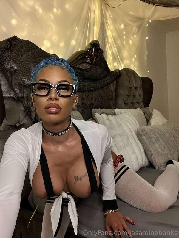 Let me teach you how to stroke your dick🤓