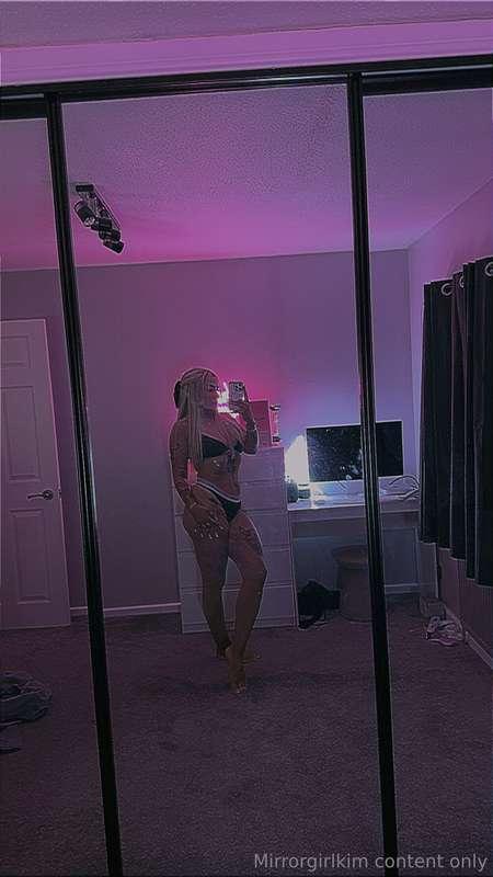 How’s your Saturday night?😈
