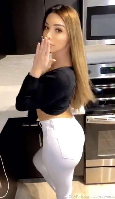 💋