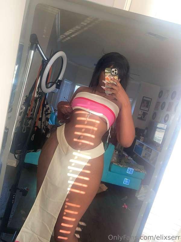 didn’t mean to show off the thighs… but here we are 👀