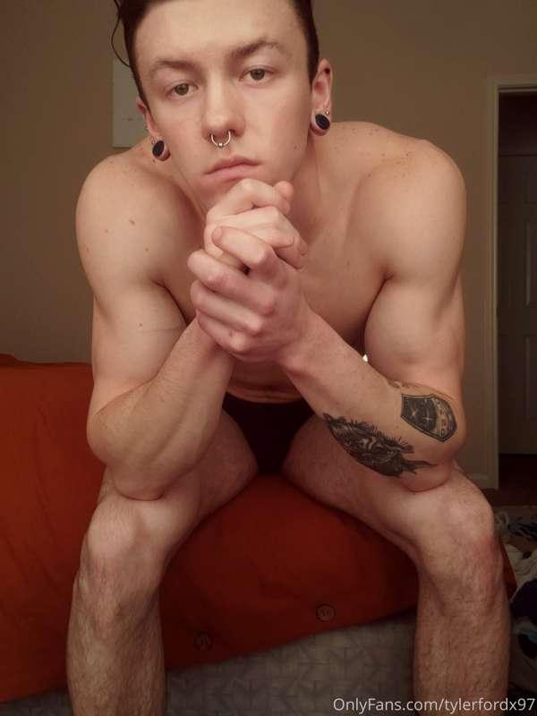 I'm unnecessarily turned on today. Someone should help me ou..