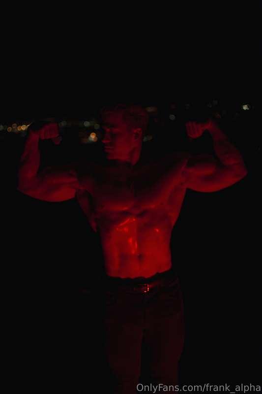 Feeling bold tonight… dare you to join me 💖😈