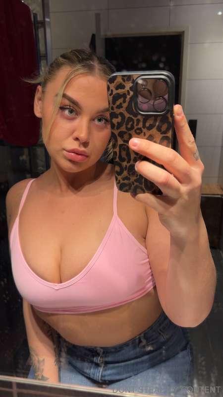 PÅSKETILBUD UT UKEN PÅ VIP🐥💦 85 % for gamle og 50% TIL NYE! ..
