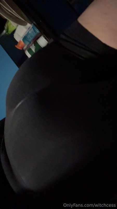 It’s okay you can grab it 😩