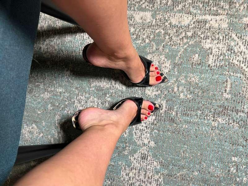 You like them mules?? They need some cleaning stick out your..