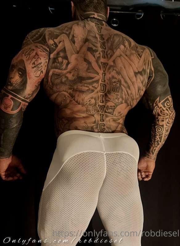 ..got some new transparent pants aswell..what do you think??..
